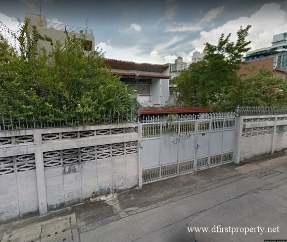   House for rent and sale located at Sukhumvit 55 images 0