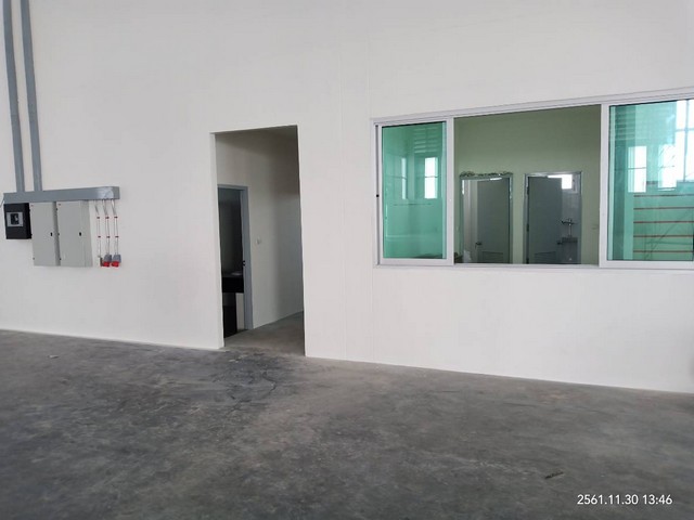  Factory rent Bangna km.23 Size 2500 sqm. images 3