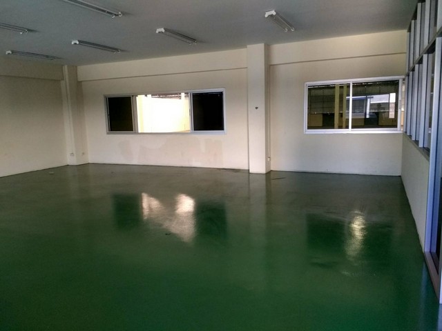   Factory and warehouse to rent Bangna 18000 sqm.       images 1