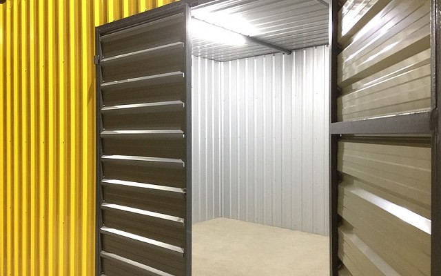 Rent warehouses and storage Small located Lamlukka, Pathum Thani. images 4