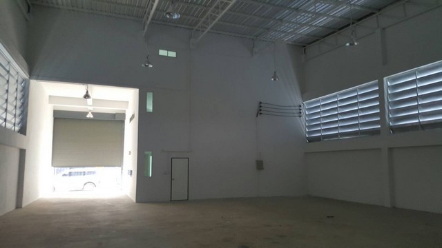   Factory for rent located Ekachai, Bangbon   images 5