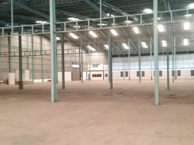  Warehouse for rent Phraeksa 2520-5544 sqm Mueang Samut Prakan images 5