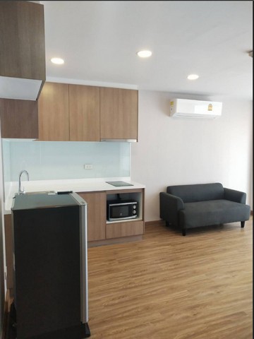  Rent Le Crique Condo near bts images 9