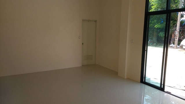  New warehouse rent Klongluang Pathum Thani,320 sqm images 3