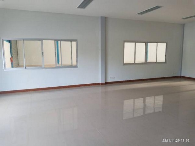   Factory for rent 1100 sqm.Pinthong Industrial Estate 3 images 11
