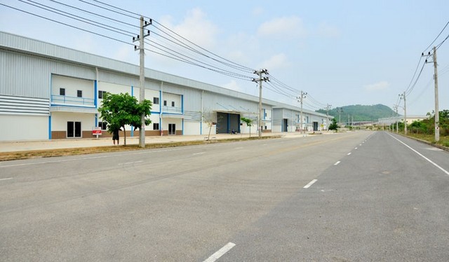   Factory for rent 1100 sqm.Pinthong Industrial Estate 3 images 12