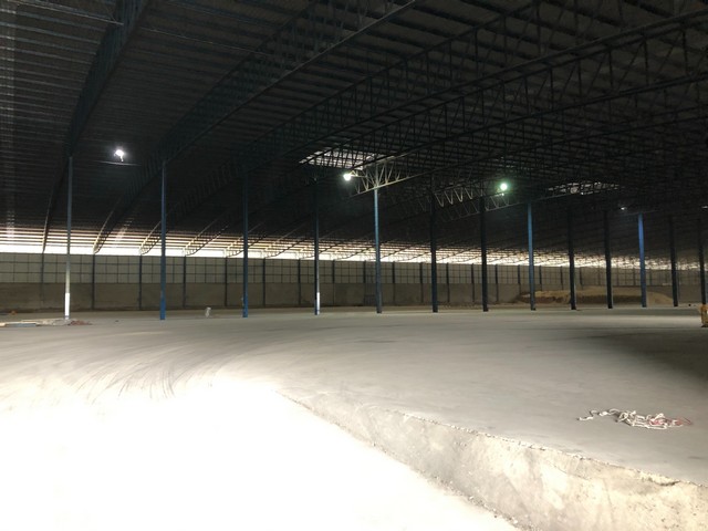   Warehouse rent 10,000 sqm.Bang Khu Wat ,Pathum Thani Province images 2