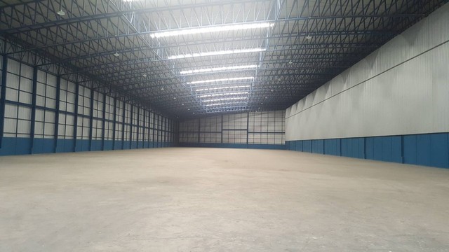   Warehouse rent located Ladlumkaew  Pathum Thani 2500 sqm. images 4