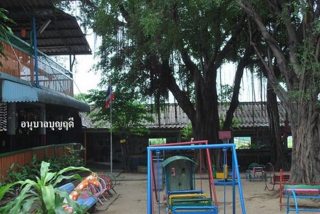 NLPS 1 ที่ดินพร้อมตึก3ไร่ ให้เช่า  ที่ลาดพร้าว กทม.   รูปที่ 3