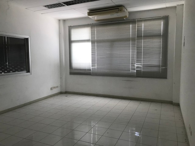   Factory rent/sales near Nava Nakorn 2,000 sqm images 8