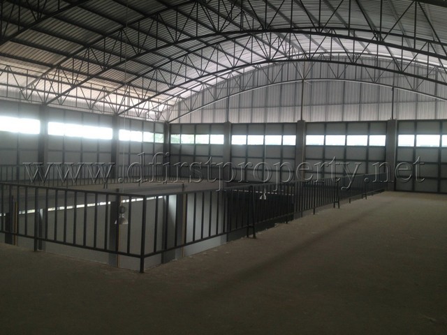 Warehouse for rent Lamlukka 1700 sqm. images 10