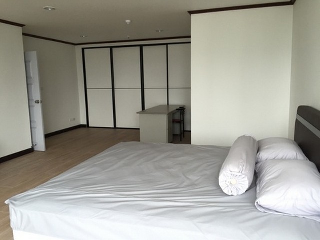 Fifty Fith Tower for rent Sukhumvit55  images 3